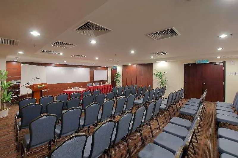 Crystal Crown Hotel Jb Johor Bahru 3*,