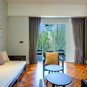 https://lone-pine-hotel.penanghotels.org