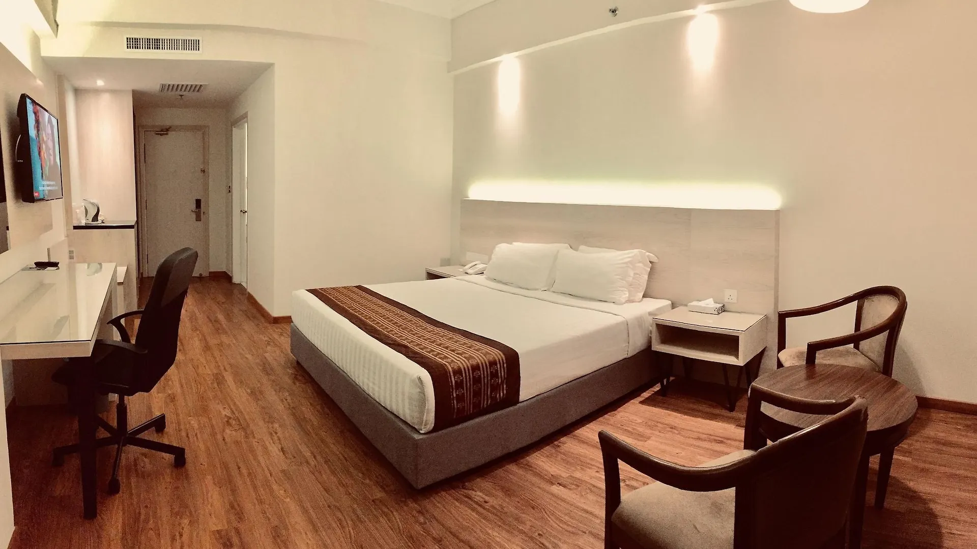 Crystal Crown Hotel Jb Johor Bahru