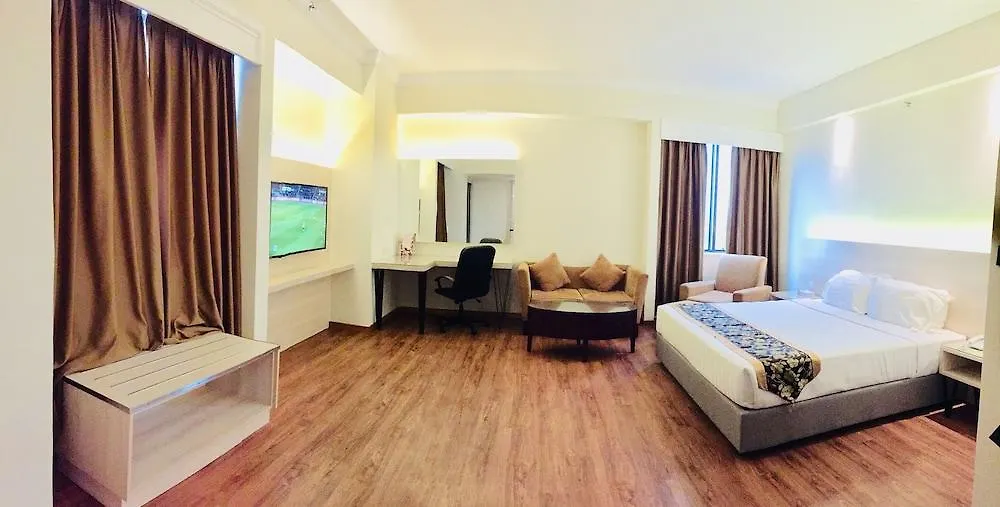 Crystal Crown Hotel Jb Johor Bahru
