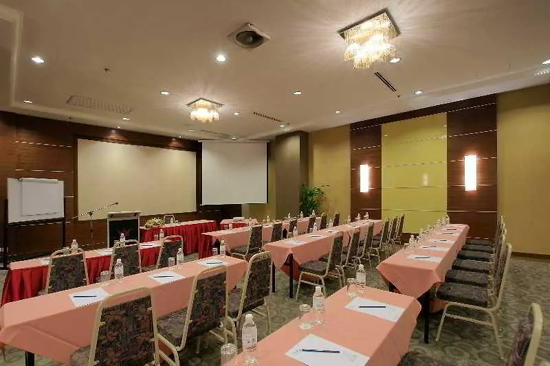 Crystal Crown Hotel Jb Johor Bahru Maleisië