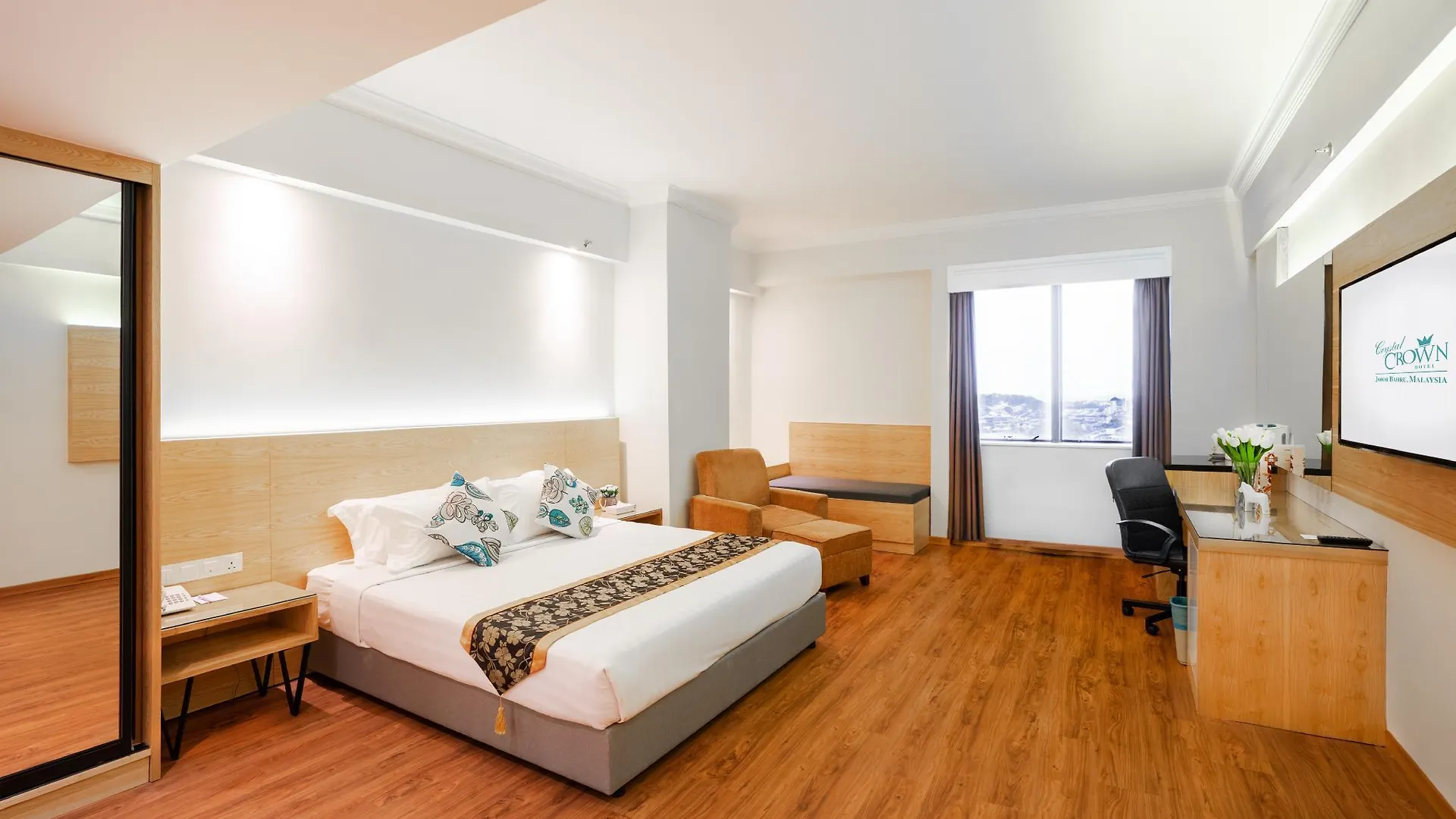 ג'והור בהרו Crystal Crown Hotel Jb