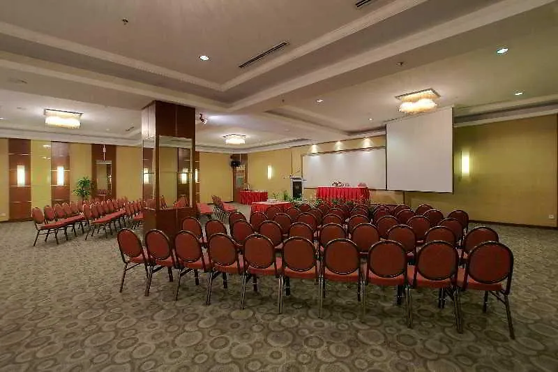 Crystal Crown Hotel Jb Johor Bahru