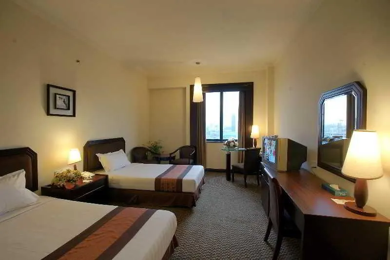 Crystal Crown Hotel Jb Johor Bahru
