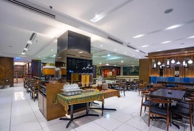 Crystal Crown Hotel Jb Johor Bahru